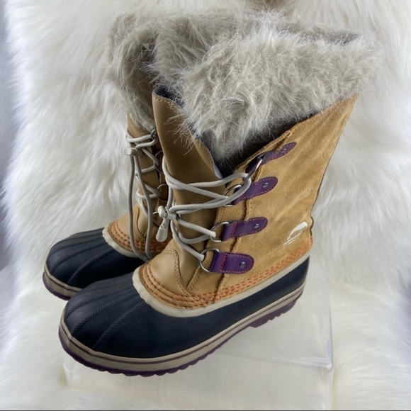 Sorel Shoes - SOREL LACEUP FUR WINTER BOOTS SIZE 6